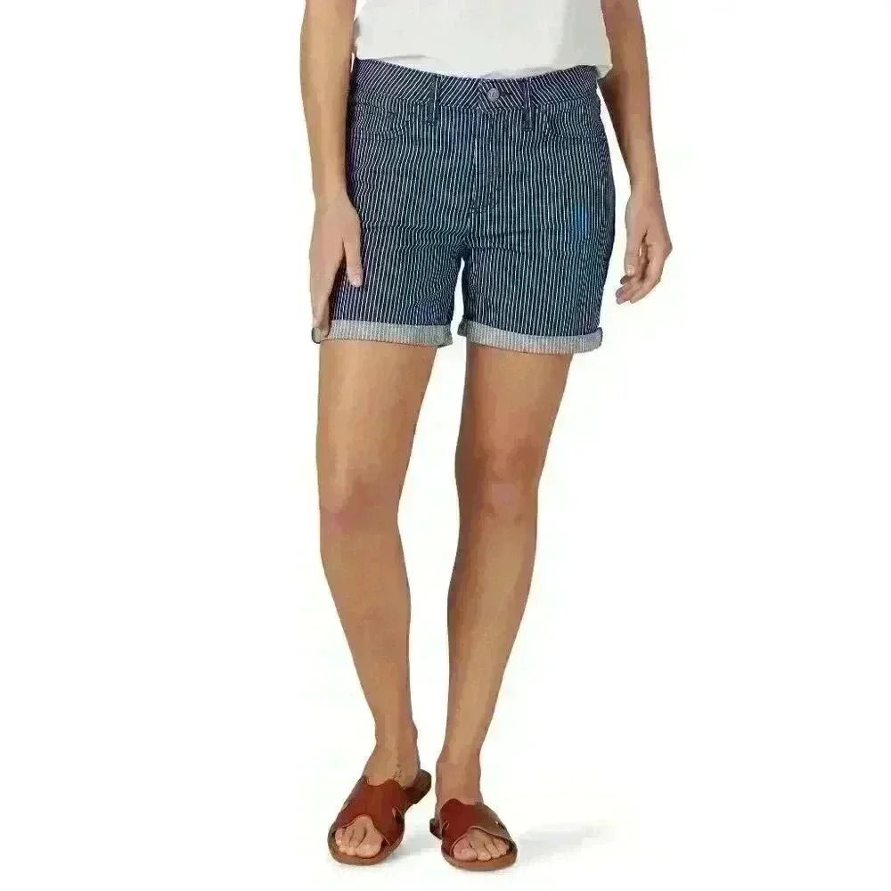 Lee Womens Plus Midrise Regular Fit Blue Railroad Striped Denim Shorts Size 22 M